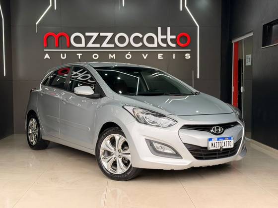 HYUNDAI I30 1.8 MPI 16V GASOLINA 4P AUTOMATICO HYUNDAI I30 1.8 MPI 16V GASOLINA 4P AUTOMATICO